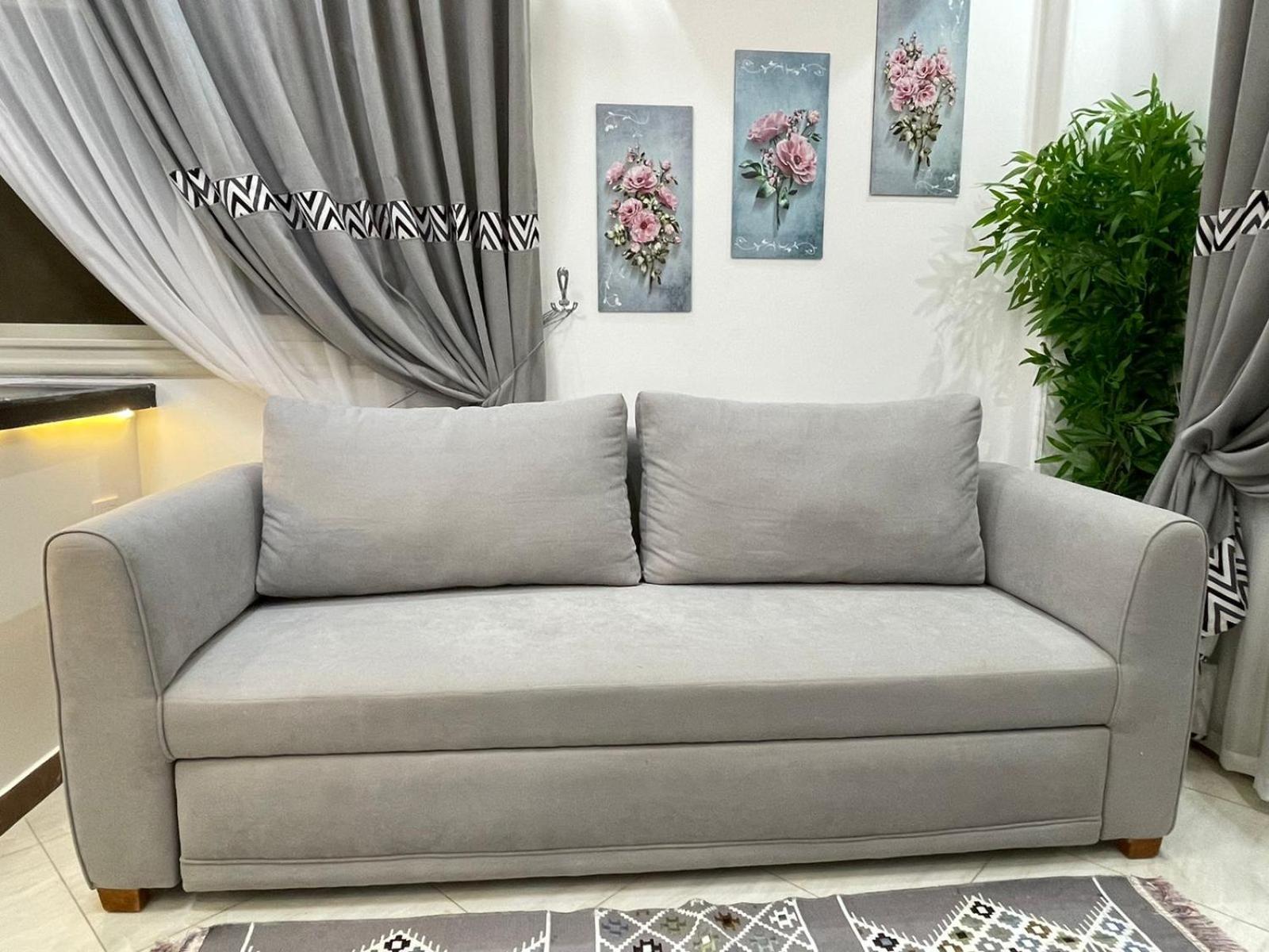 شقة في قلب القاهرة الجديدة تطل على شارع التسعين الشمالي Exterior photo